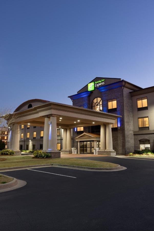 Holiday Inn Express Hotel & Suites Opelika Auburn By Ihg Exterior foto
