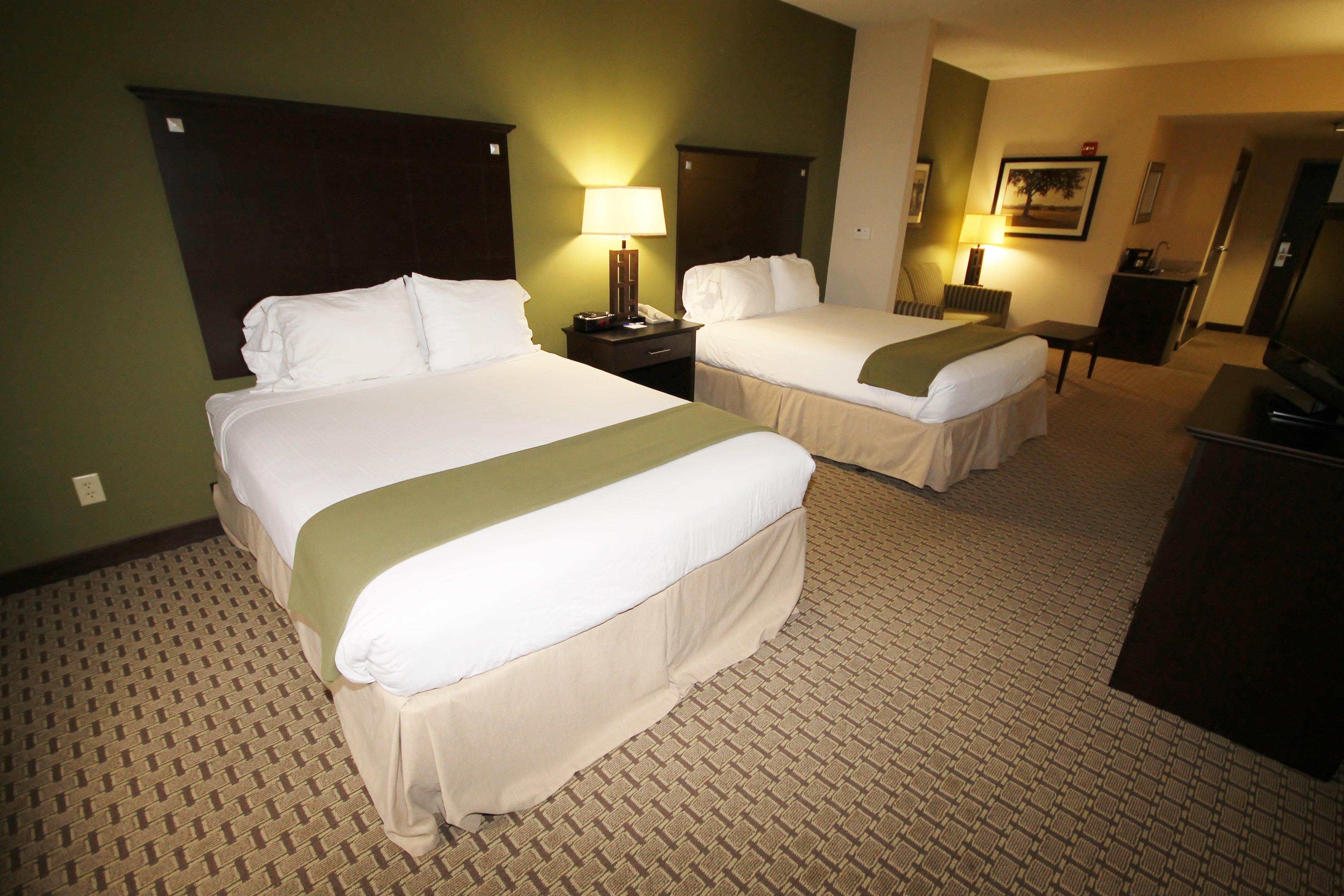 Holiday Inn Express Hotel & Suites Opelika Auburn By Ihg Exterior foto